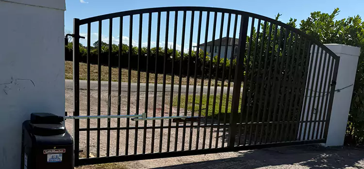 Driveway Fence Repair Mentor